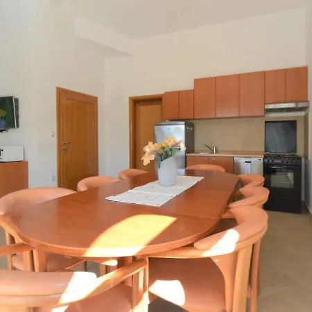 Διαμέρισμα Sablic-4 By Interhome *