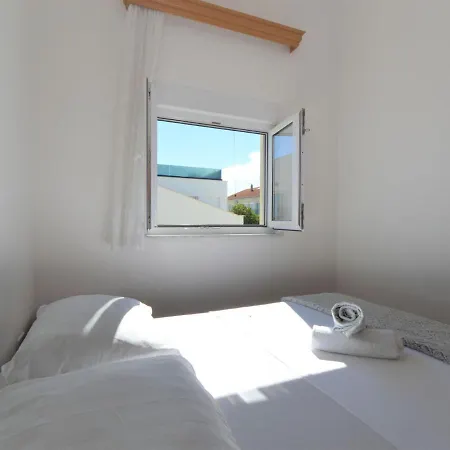 Sablic-4 By Interhome