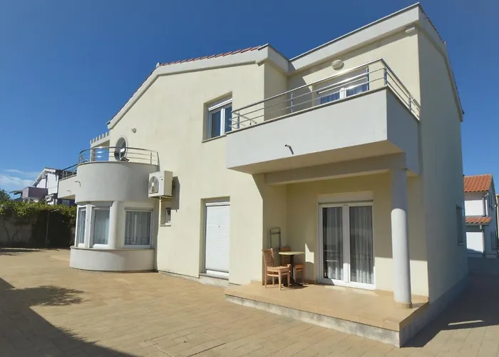 Appartamento Sablic-4 By Interhome