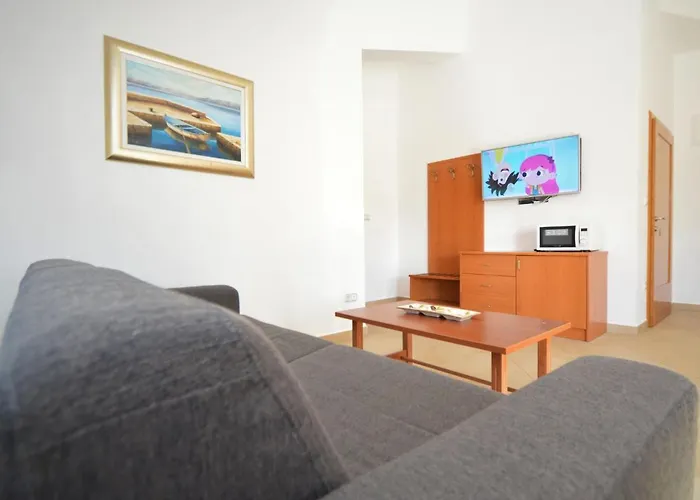 Sablic-4 By Interhome * Pirovac