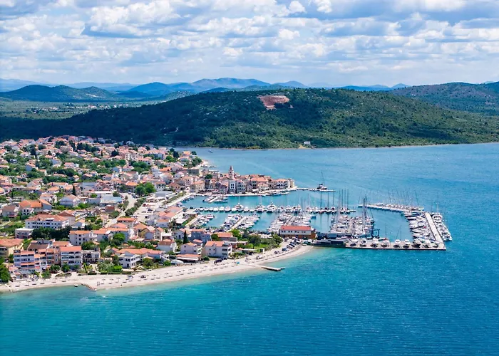 Sablic-4 By Interhome *